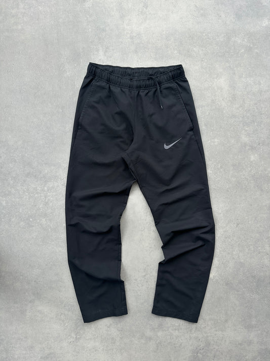 Nike Dri Fit muška šuškava crna trenerka (S)