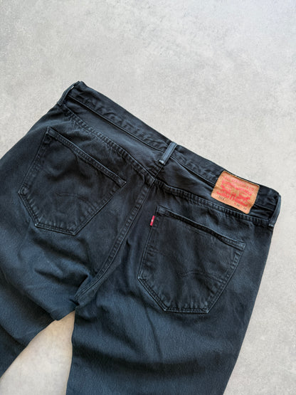 Levis 501 muške crne farmerke (36x34)
