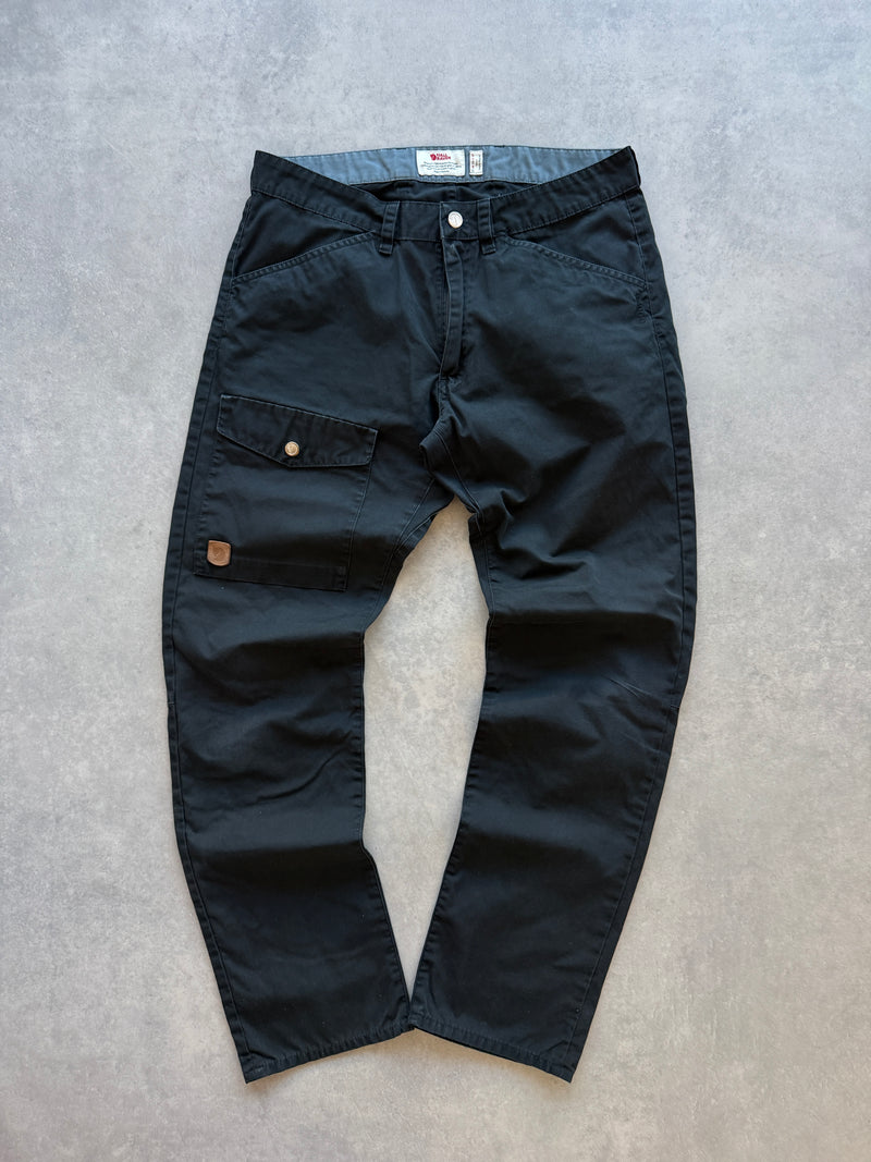 Fjallraven muške crne hlace (S)