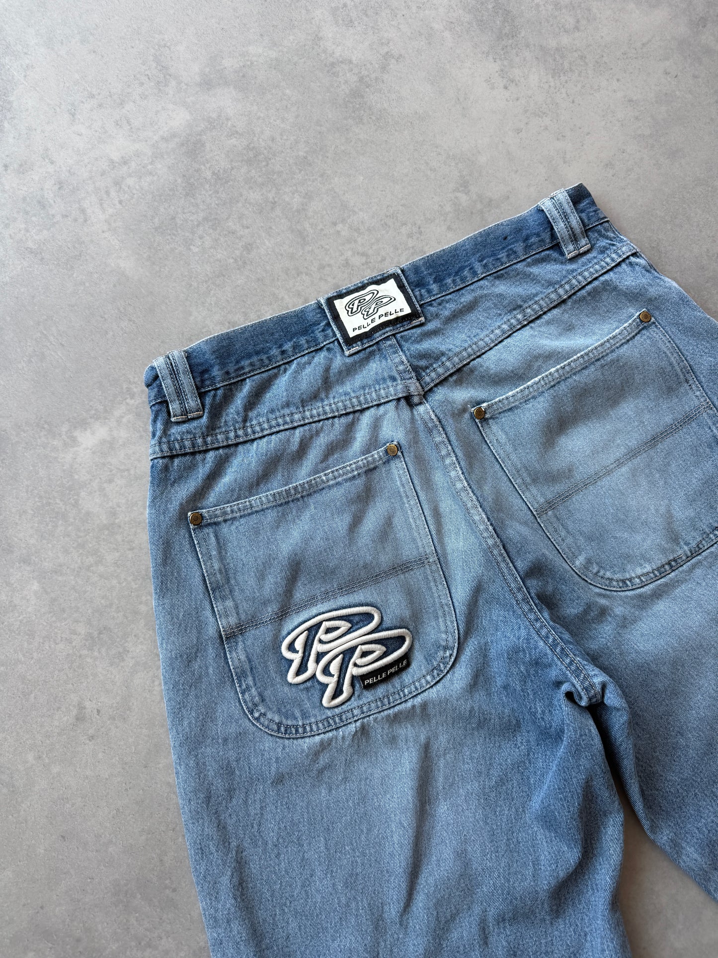 Pelle Pelle vintage 90s muški teksas šorc (L)