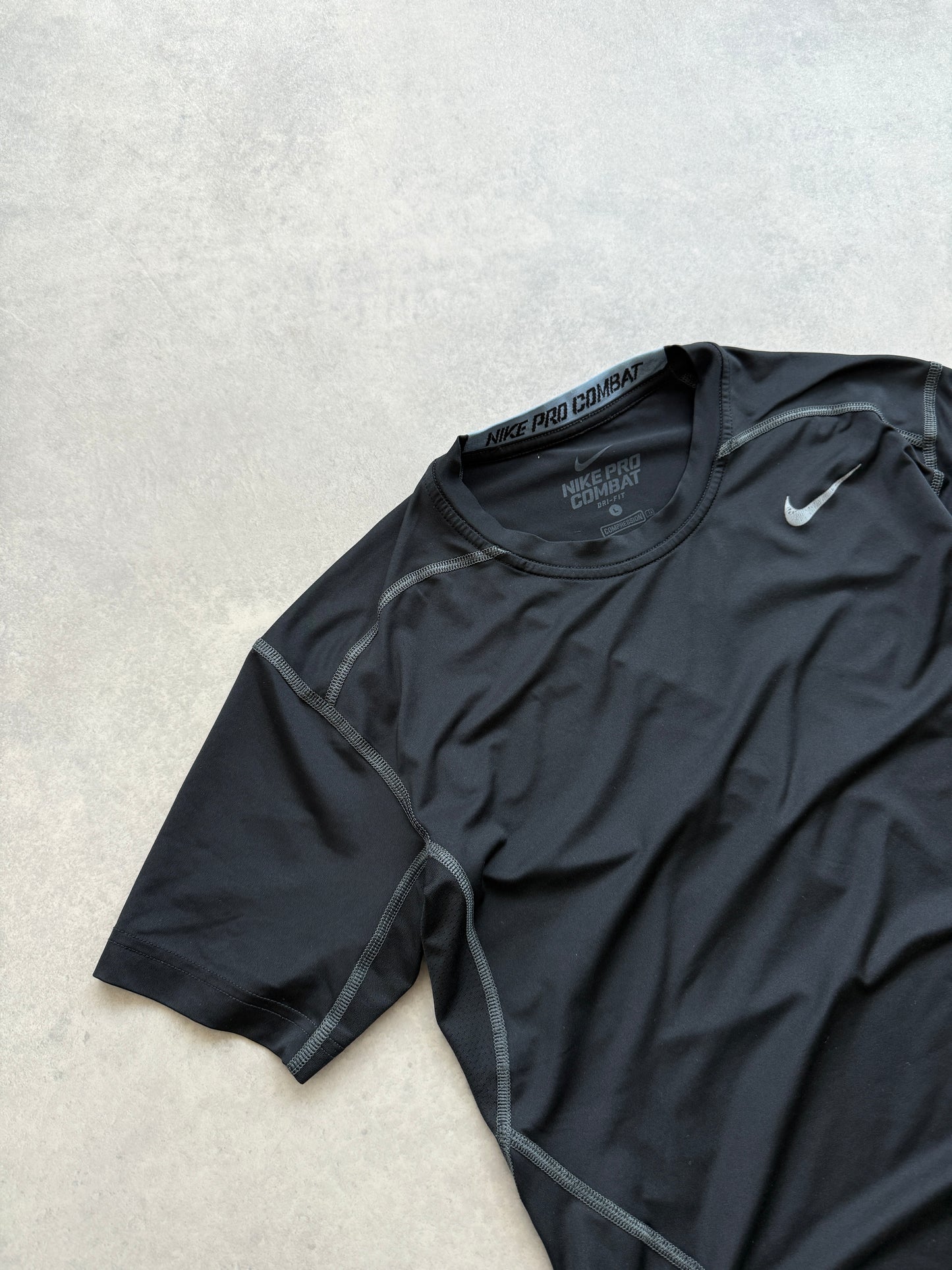 Nike Pro Combat muška crna kompresiona majica (L)