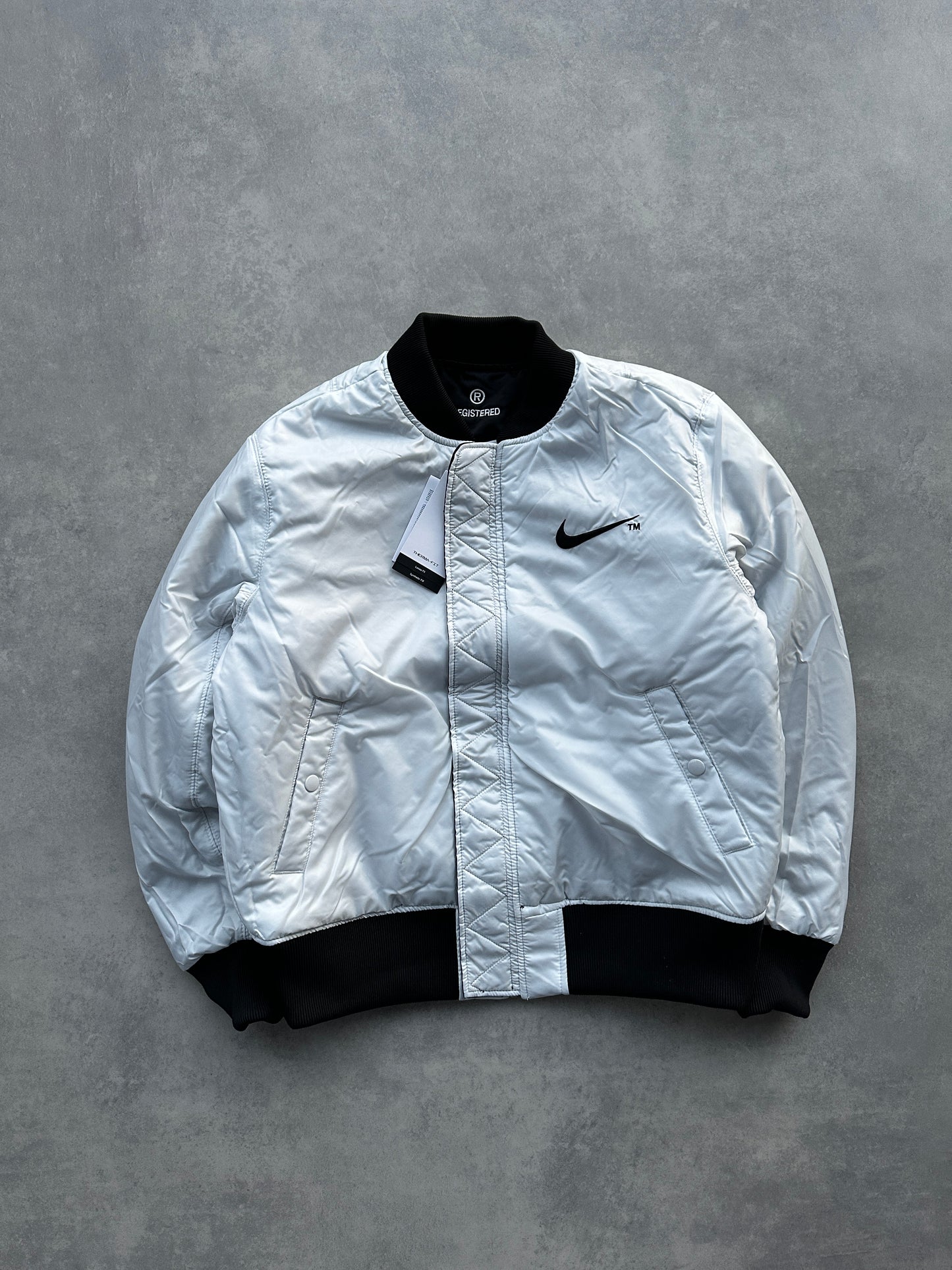 Nike Swoosh muška jakna sa 2 lica (S,M)