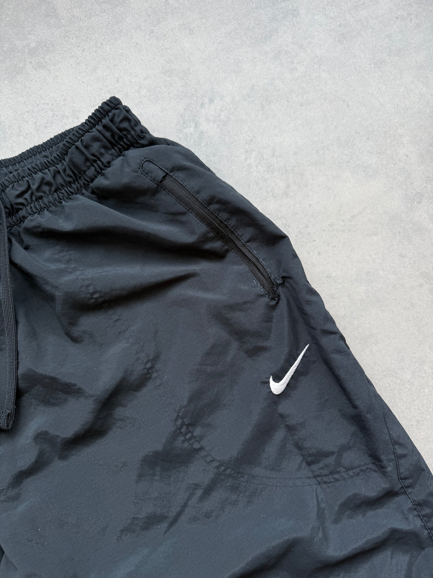 Nike muška crna šuškava baggy trenerka (XL)