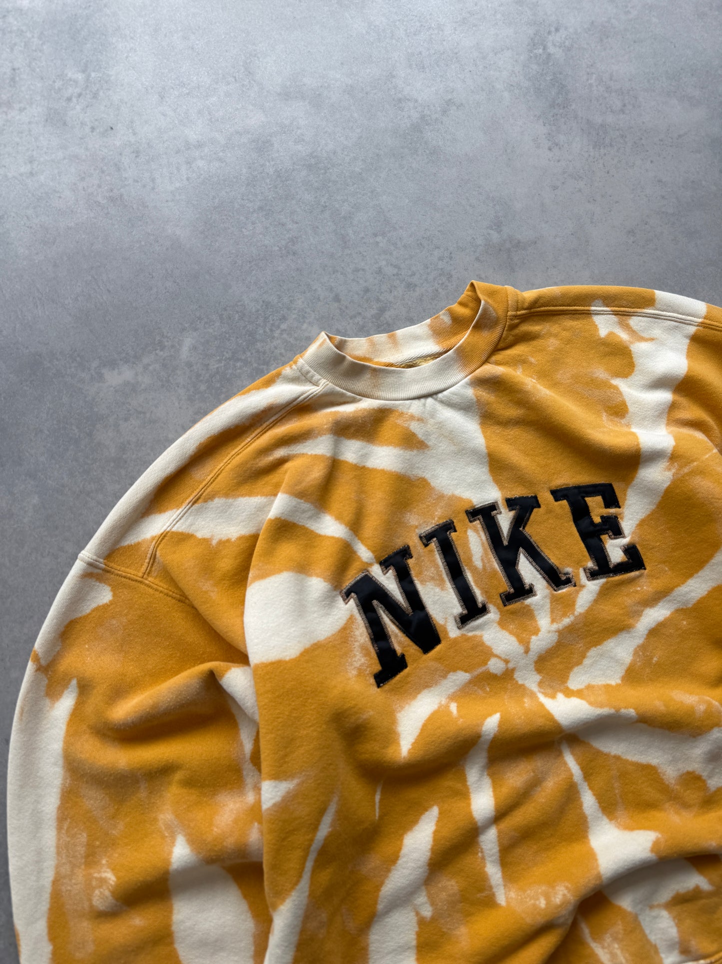 Nike vintage 90s muška oversized bleach dye dukserica (XL)
