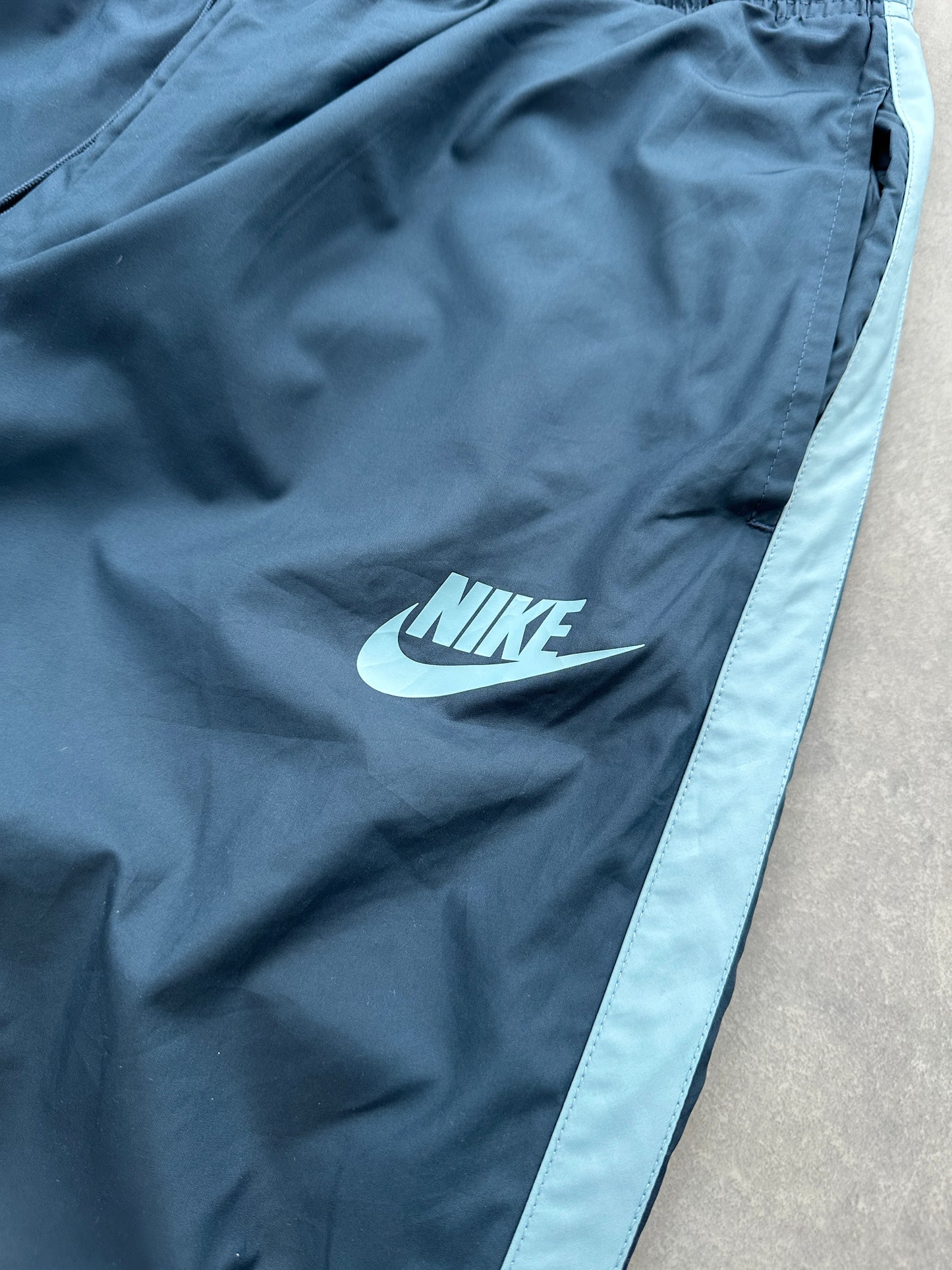 Nike muška plava šuškava trenerka (M)