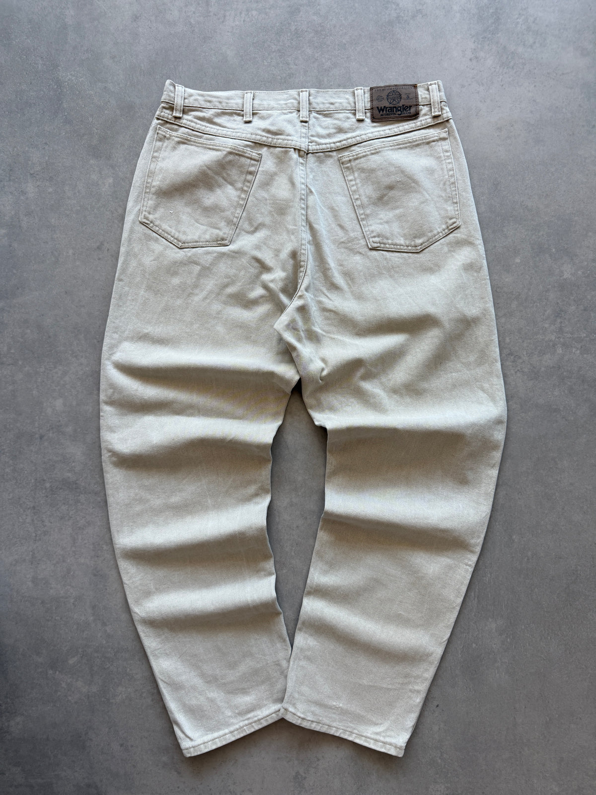 Wrangler vintage muške bež farmerke (34x32)
