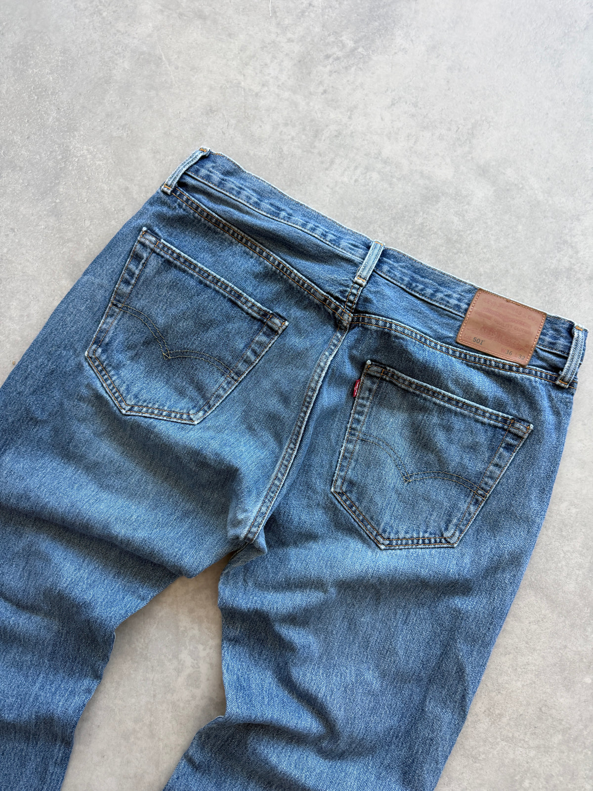 Levis 501 muške plave farmerke (36x32)