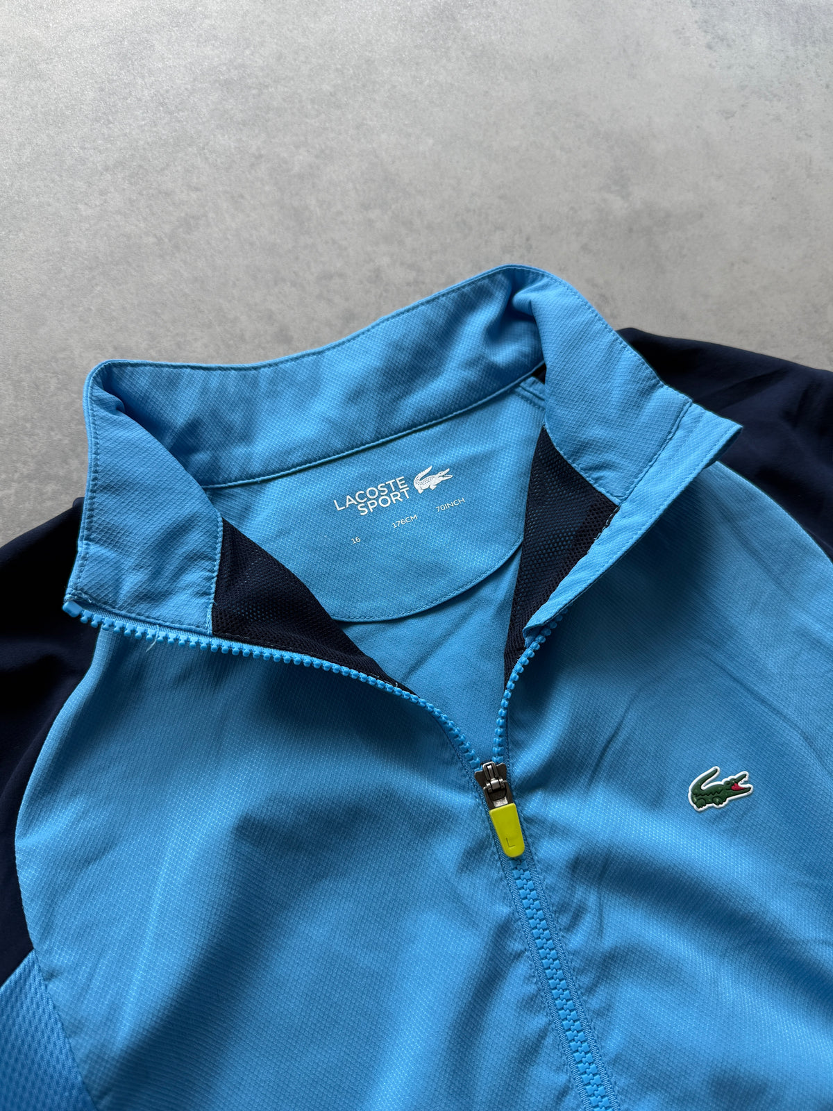Lacoste muška plava šuškava dukserica (S)