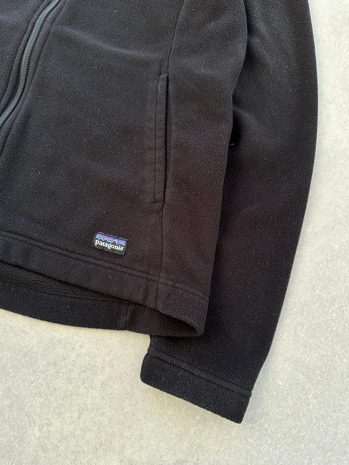 Patagonia 2000s zenska basic fleece dukserica (L)