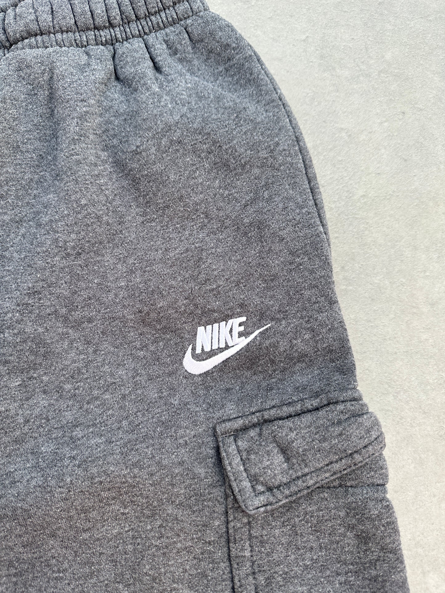 Nike muška basic cargo trenerka (S)