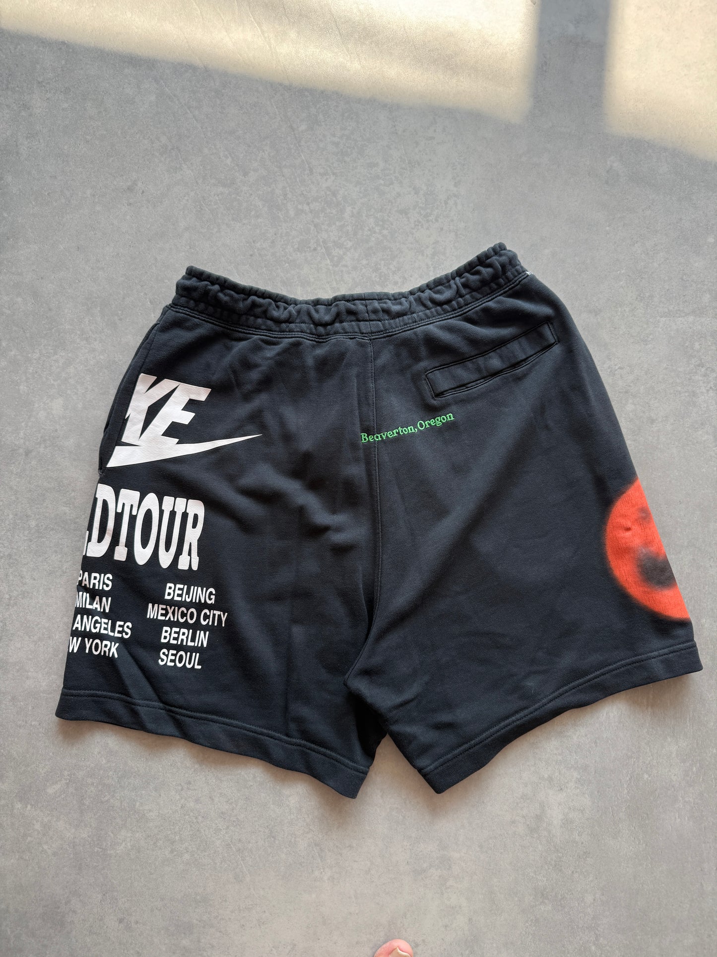 Nike Worldwide muški crni šorc (L)