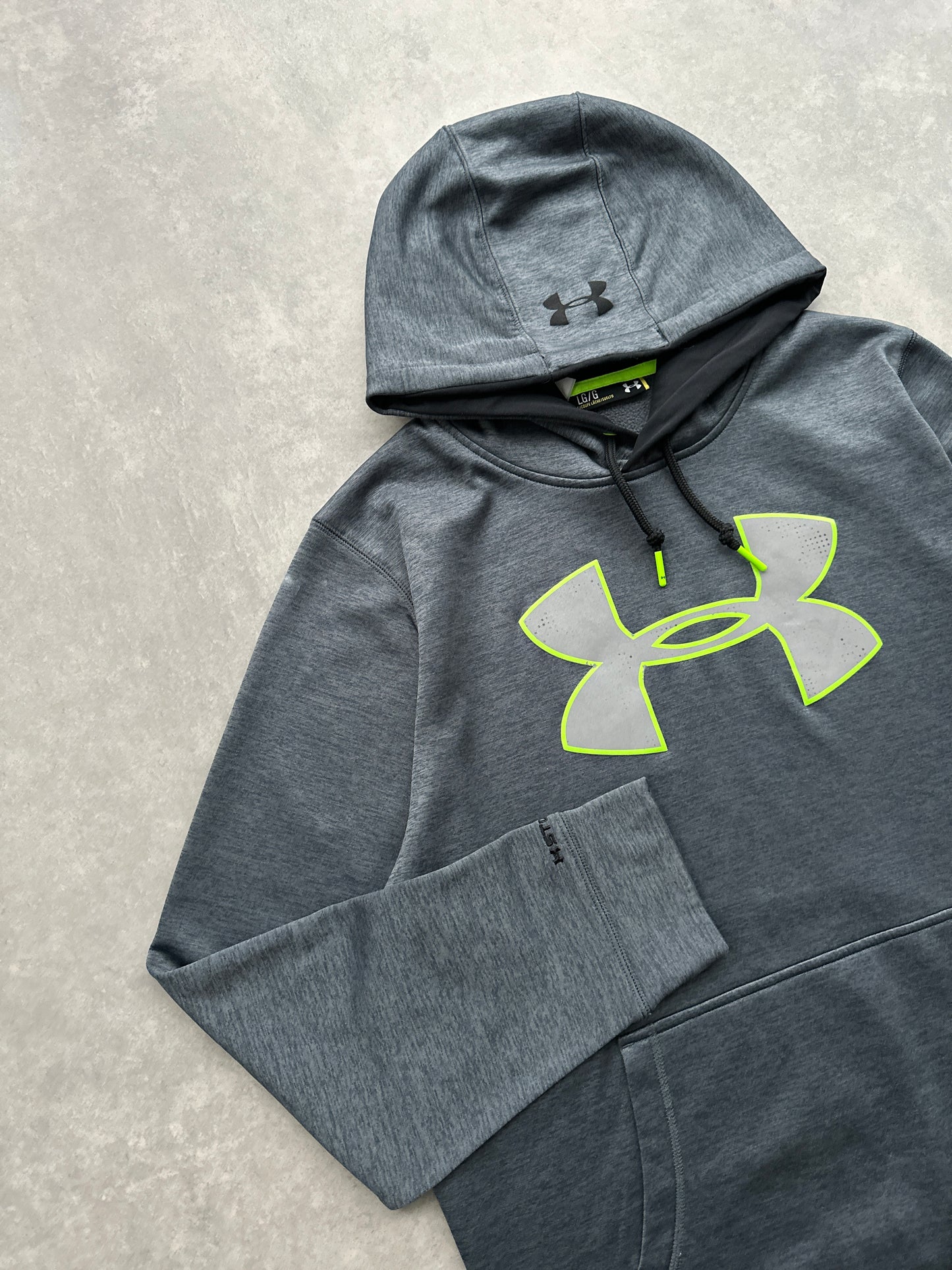 Under Armour muška sportska dukserica (L)