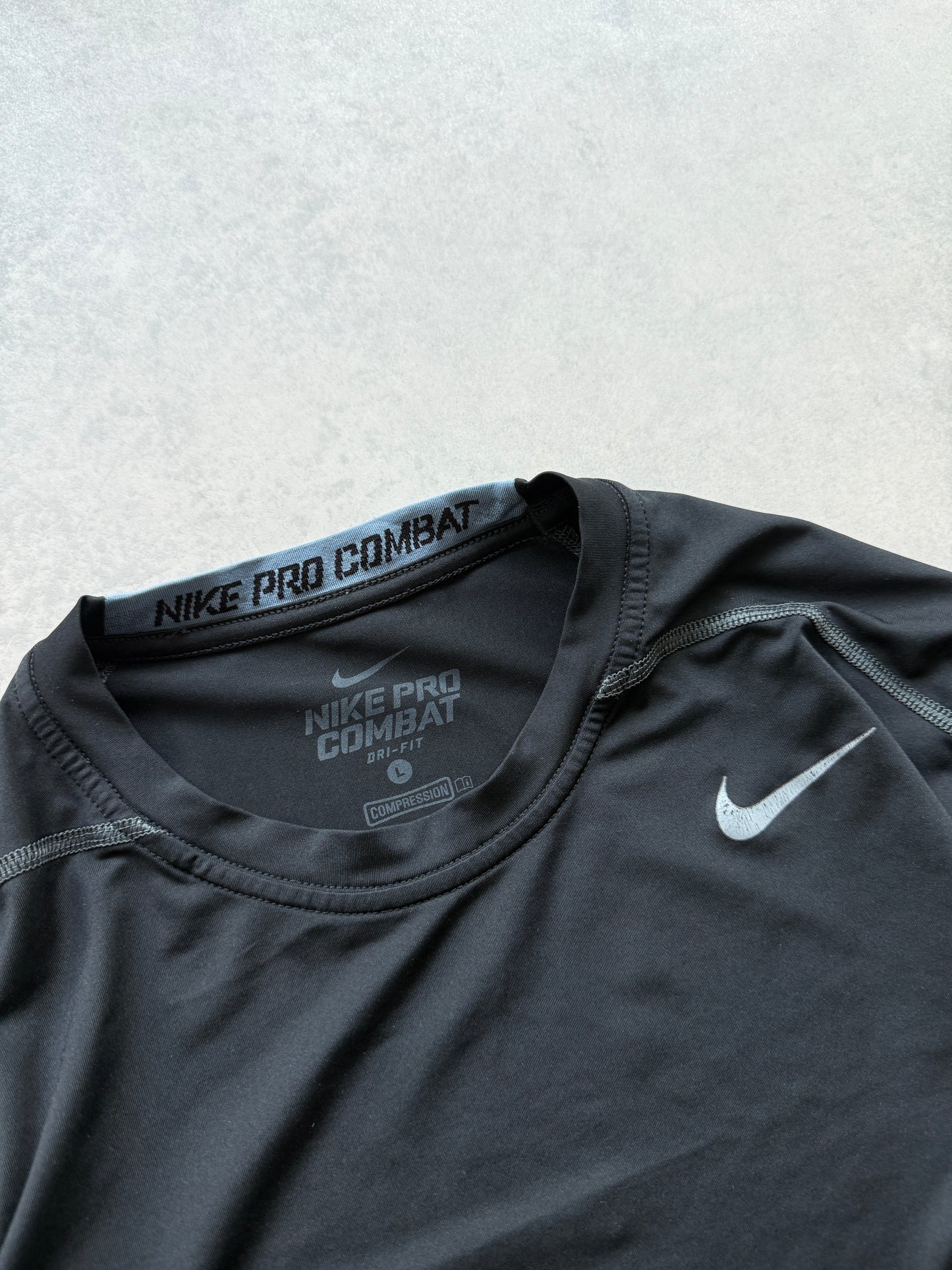 Nike Pro Combat muška crna kompresiona majica (L)