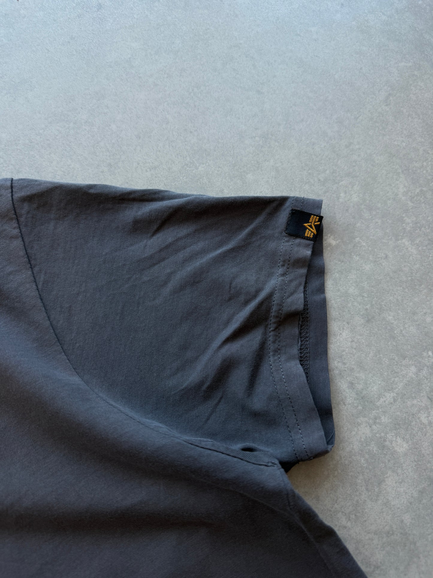 Alpha Industries muška siva majica (M)