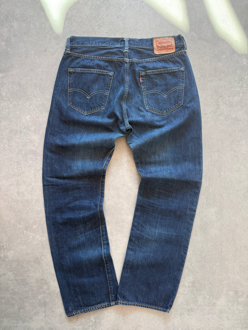 Levis 501 muške tamno plave farmerke (34x32)