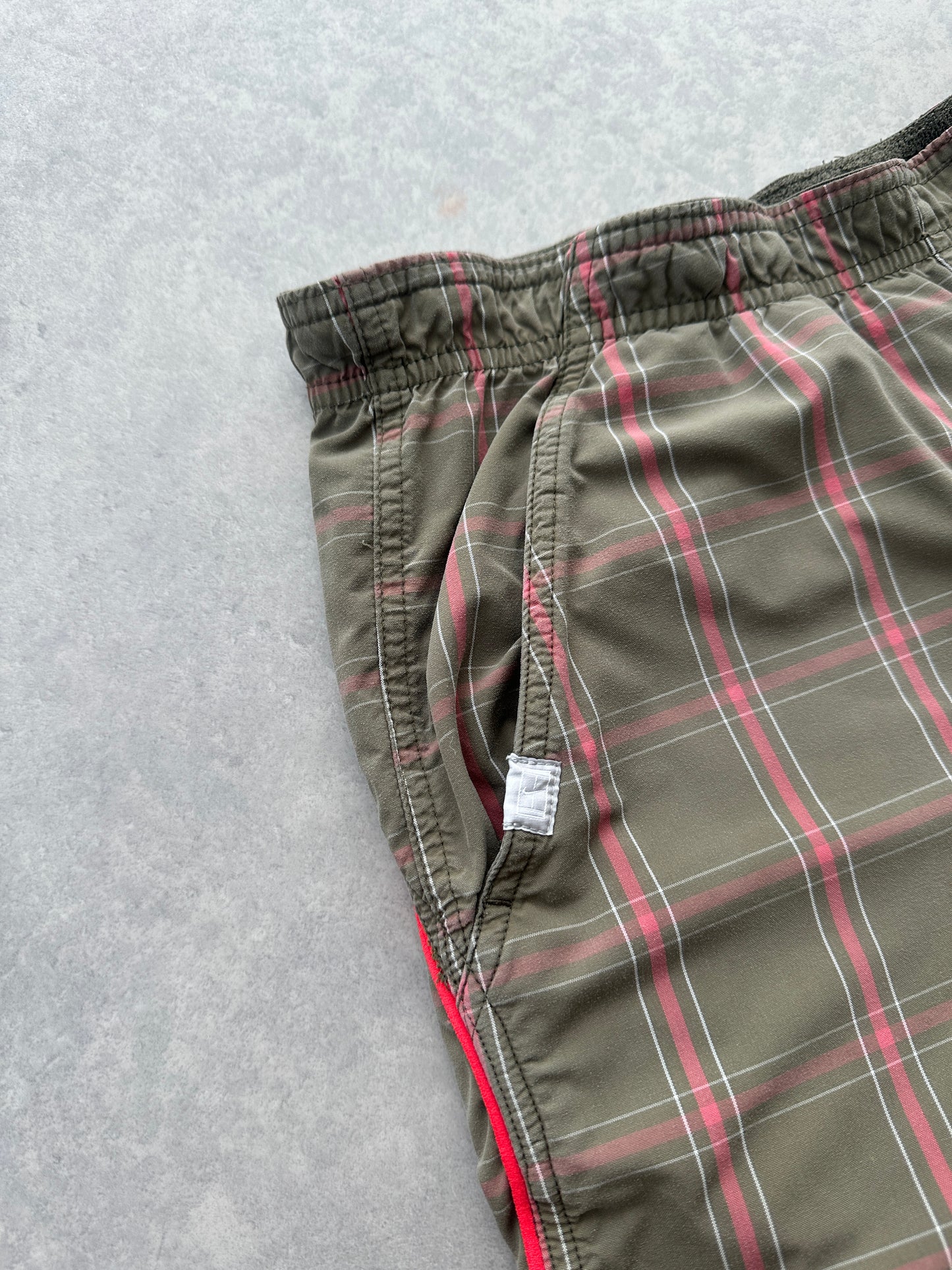 Nike muški karirani šorc (S)