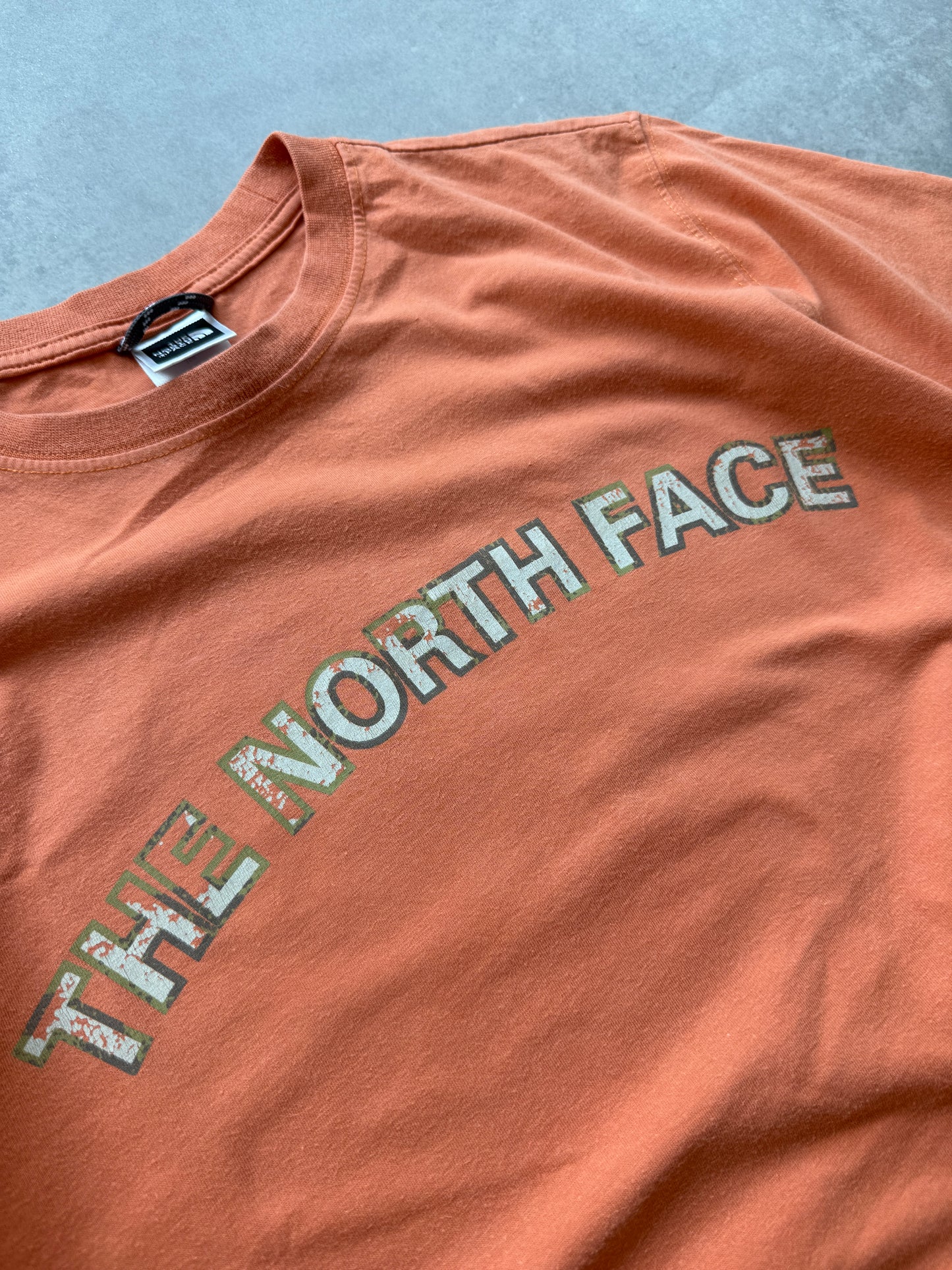 The North Face 2000s muška retro majica (M)