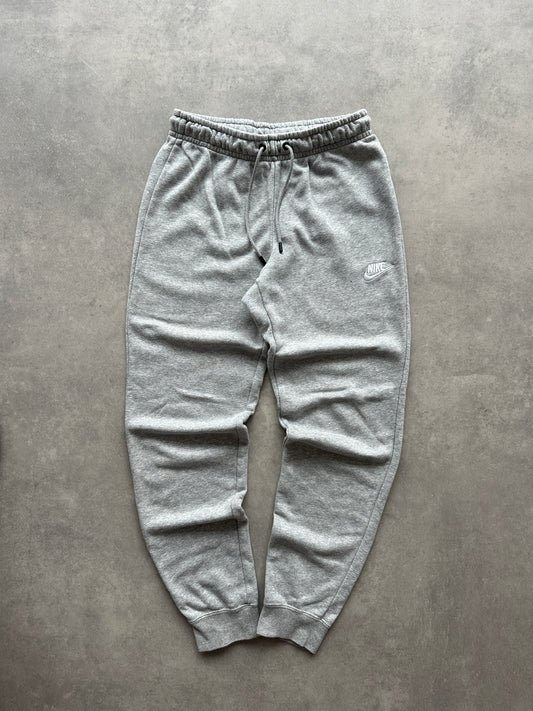 Nike ženska basic siva trenerka (S)