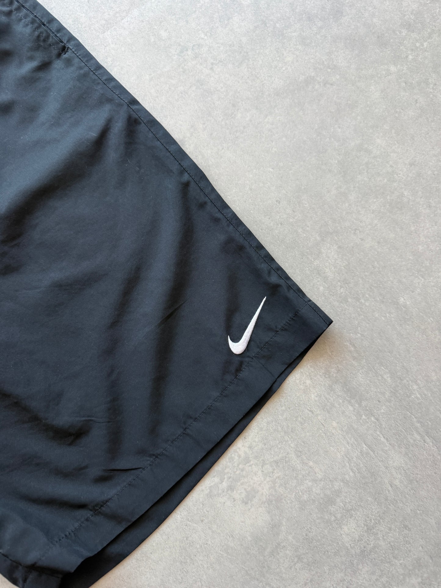 Nike Dri Fit muški crni šuškavi šorc (L)