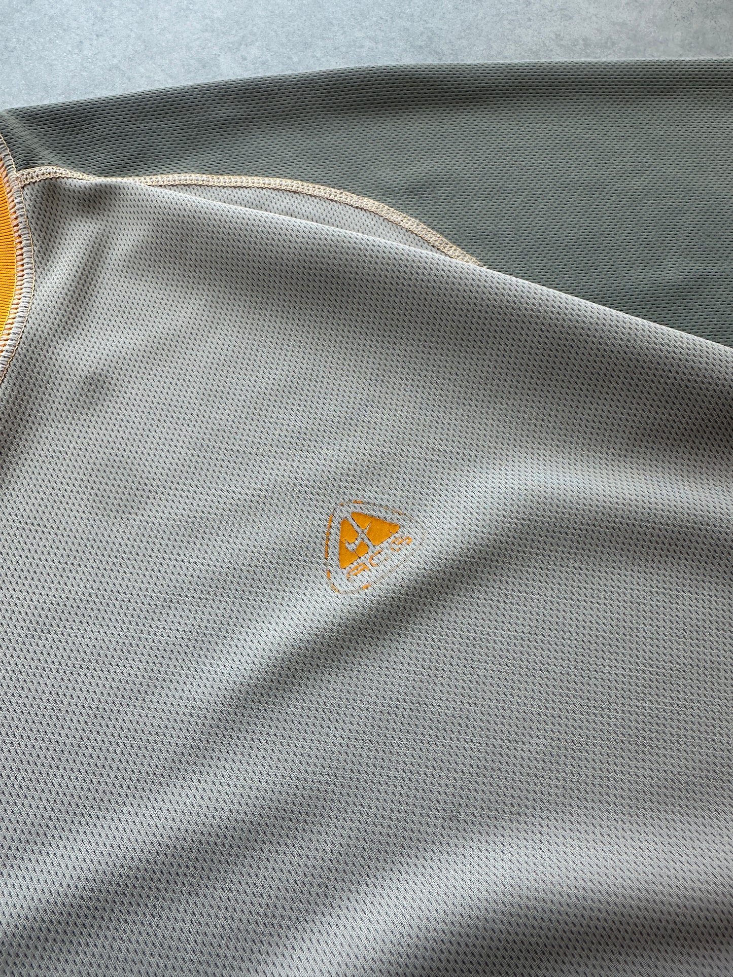 Nike ACG 2000s muška sportska majica (L)