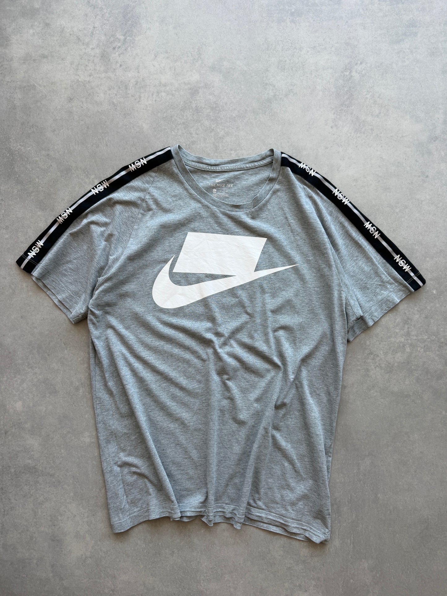 Nike muška siva NSW majica (XXL)