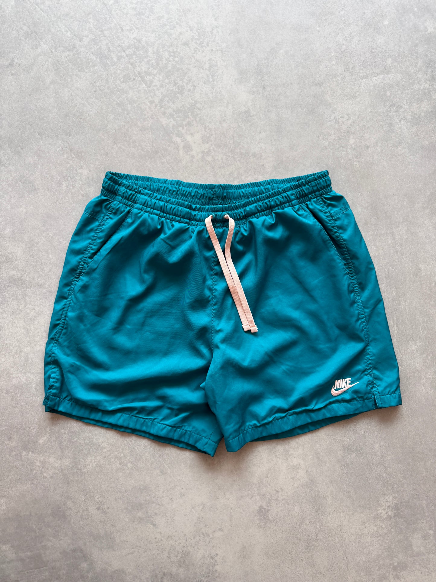 Nike muški zeleni sportski šorc (L)