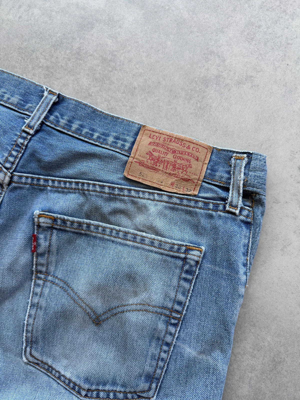 Levis 525 muške retro farmerke (38x32)