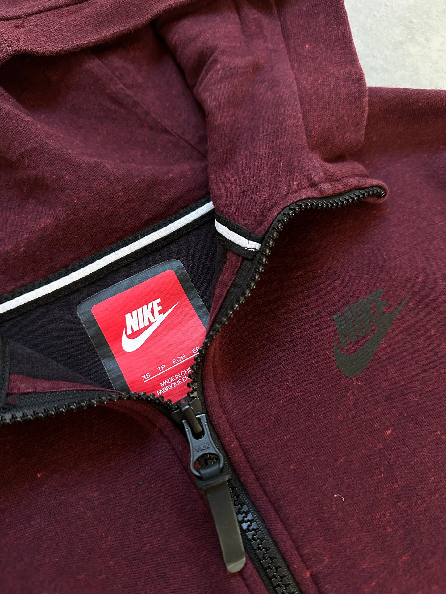 Nike Tech Fleece ženska dukserica (XS)