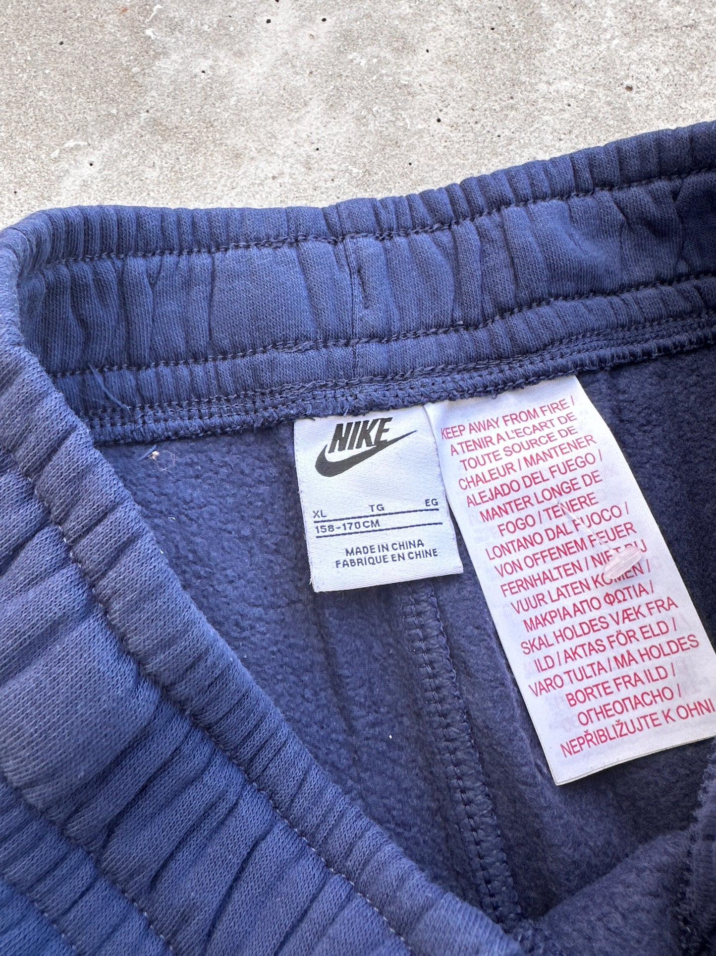 Nike plava pamucna djecija trenerka (XL)