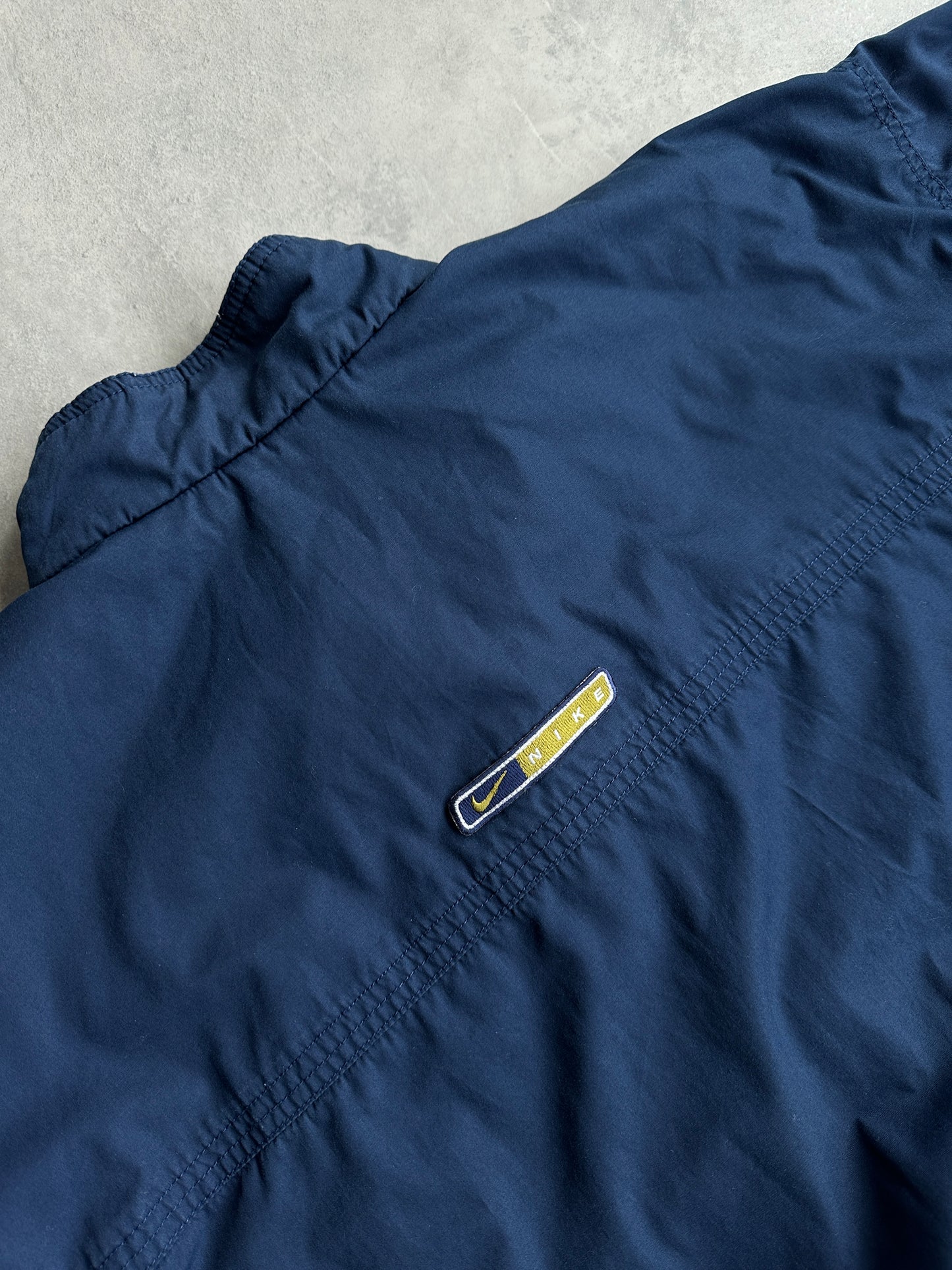 Nike 90s muška navy plava šuškava jakna (XL)