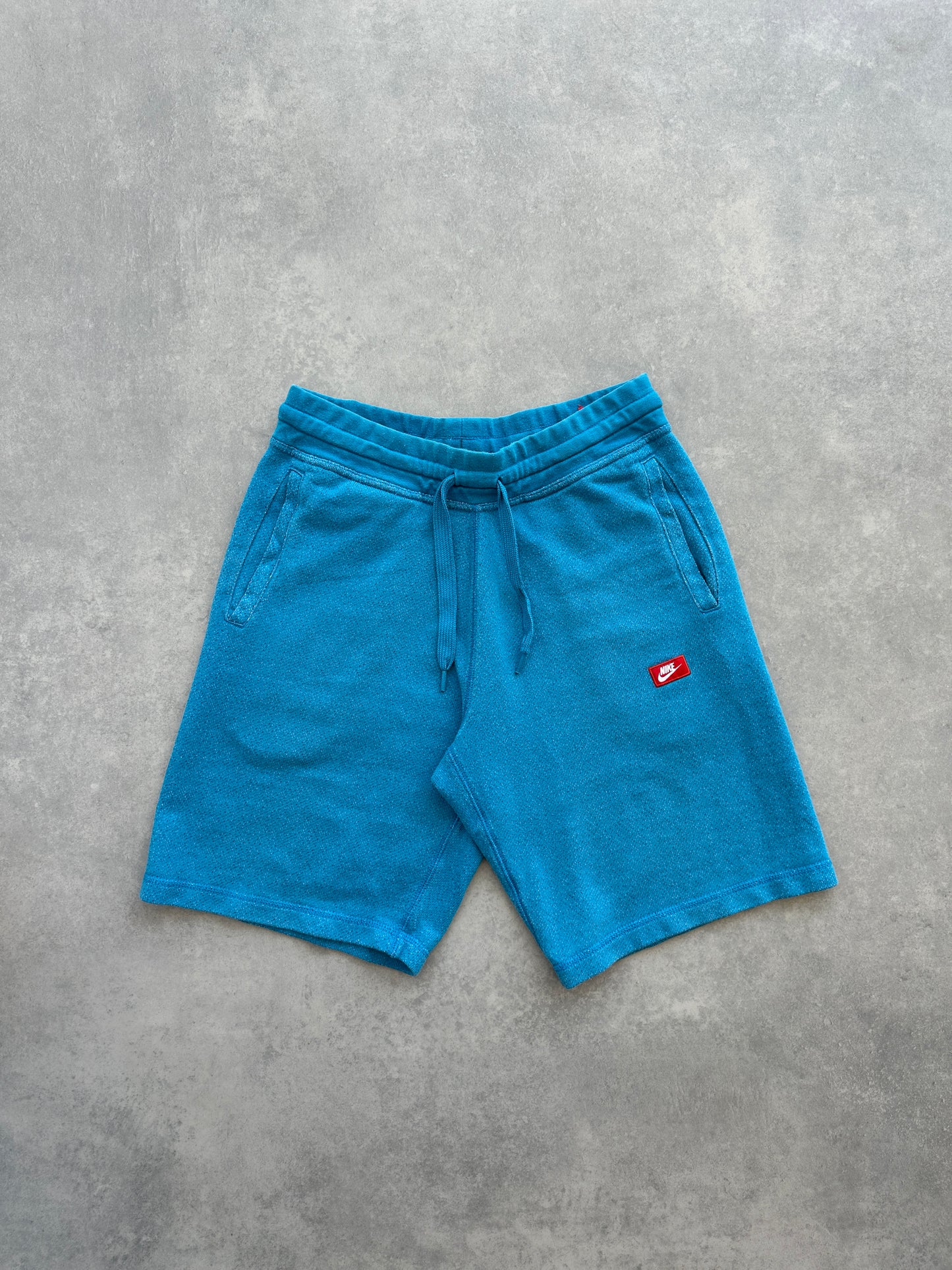 Nike muški plavi šorc (M)