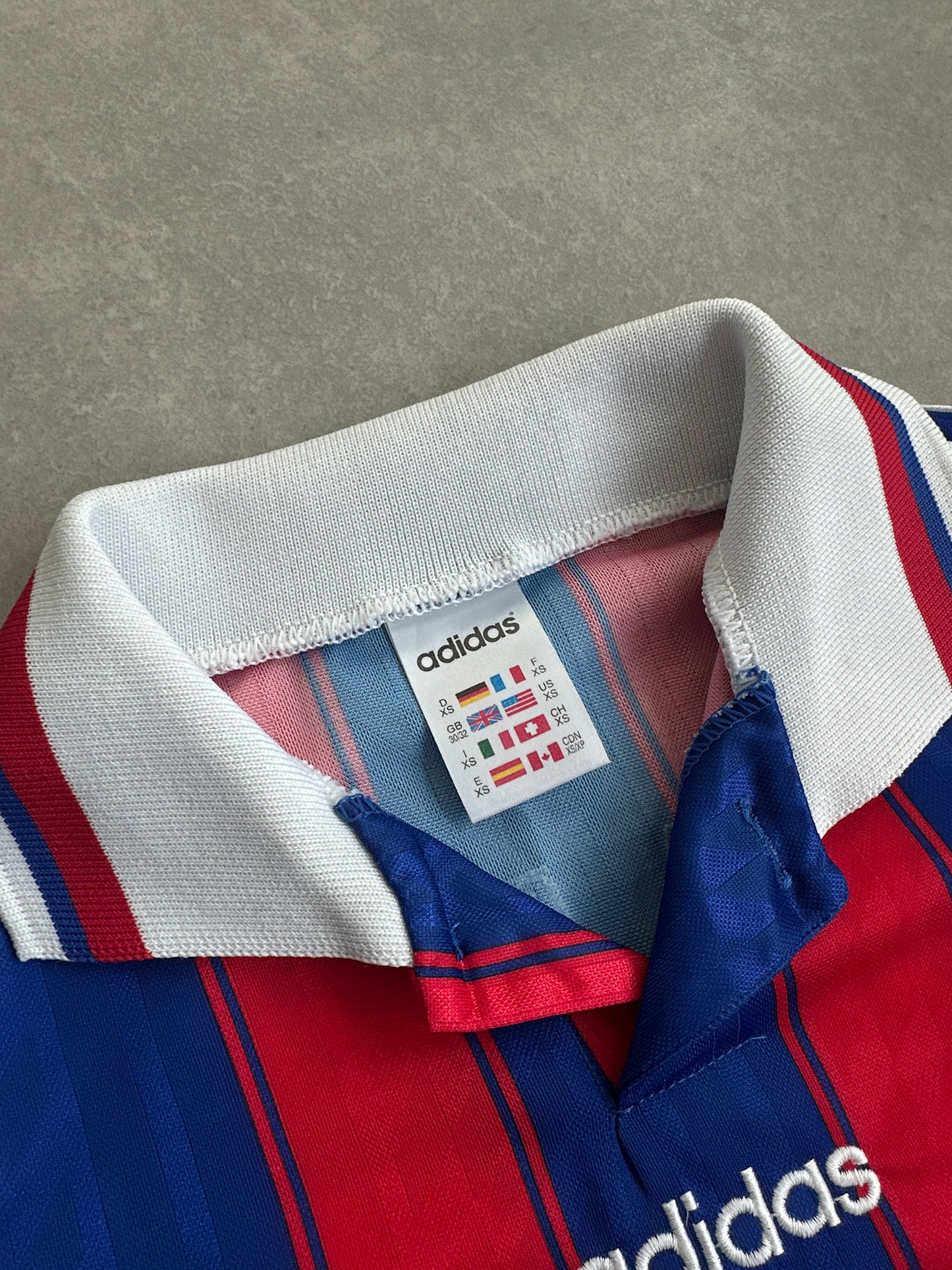 Adidas x Bayern Munchen 95/97 Home Kit Klinsmann vintage ženski dres (XS)