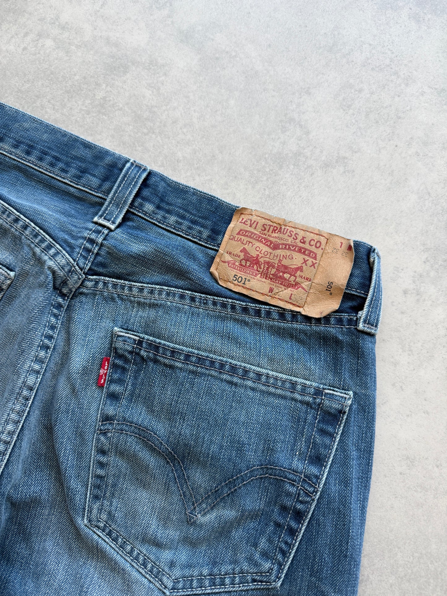 Levis 501 muške plave farmerke (32x32)