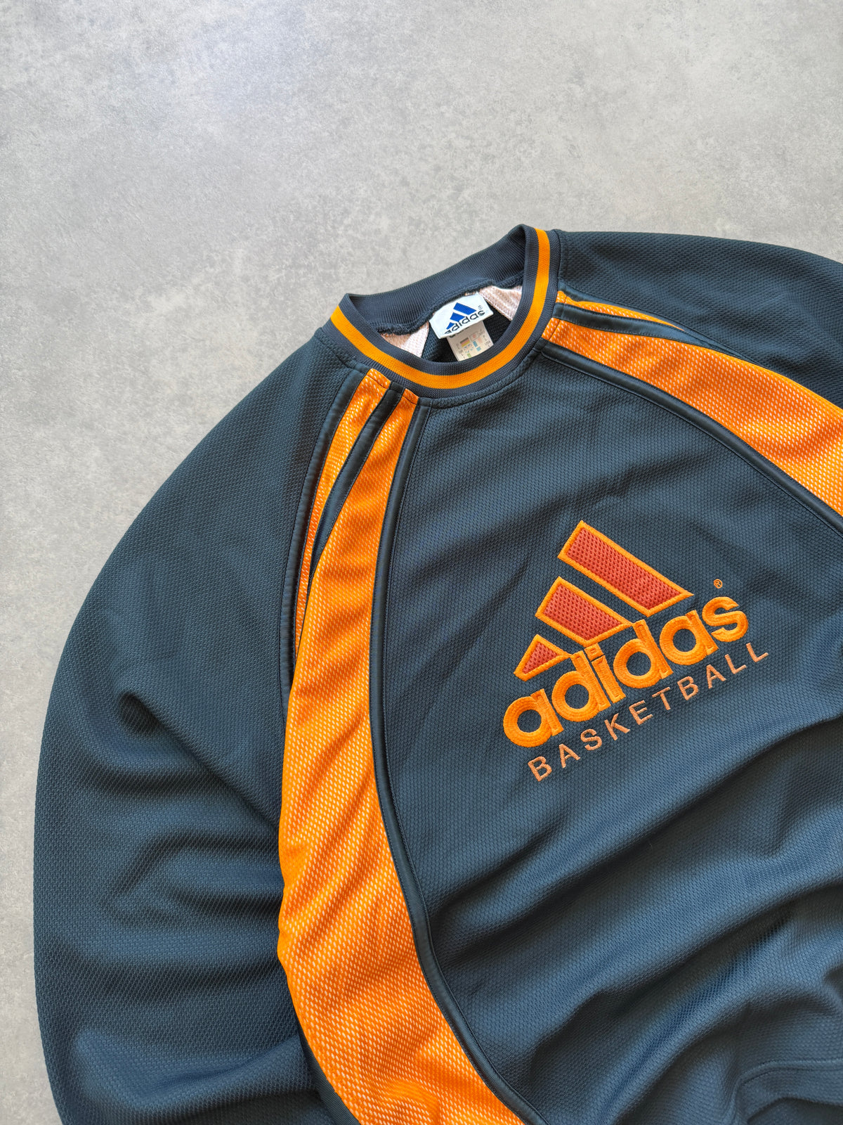 Adidas basketball vintage muška oversized dukserica (L)