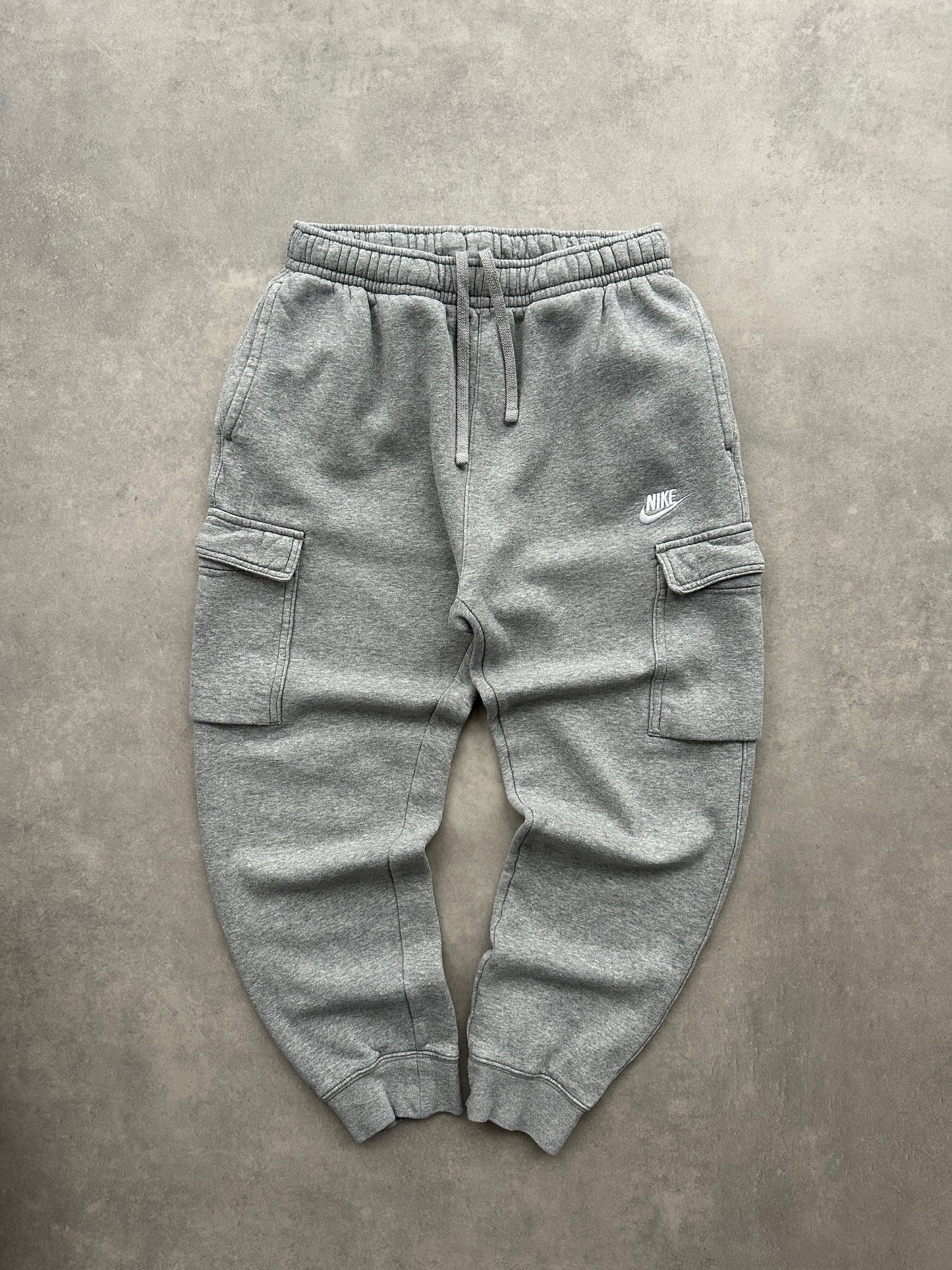 Nike cargo muška siva trenerka (S)