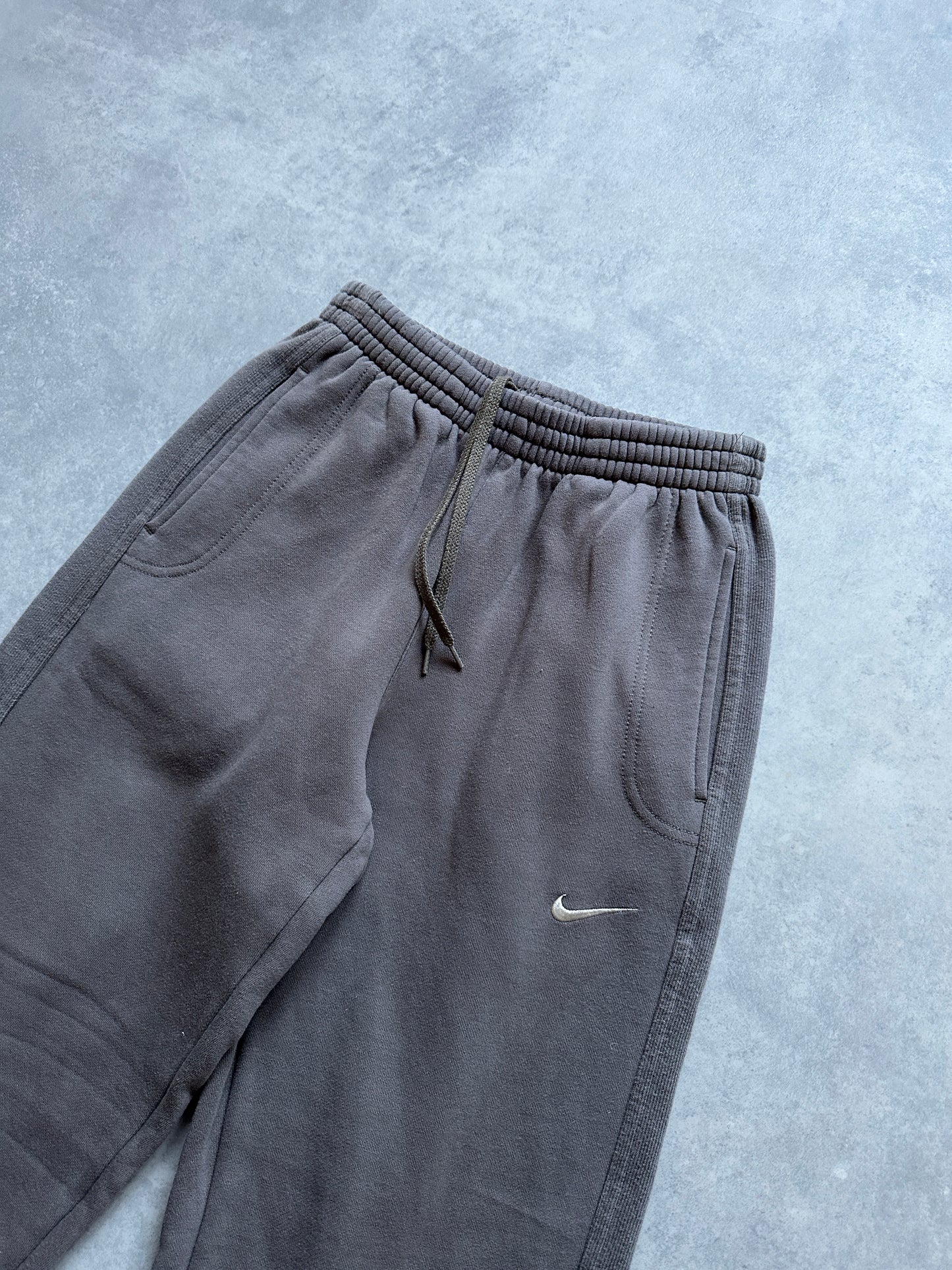 Nike 90s basic muška trenerka (S)