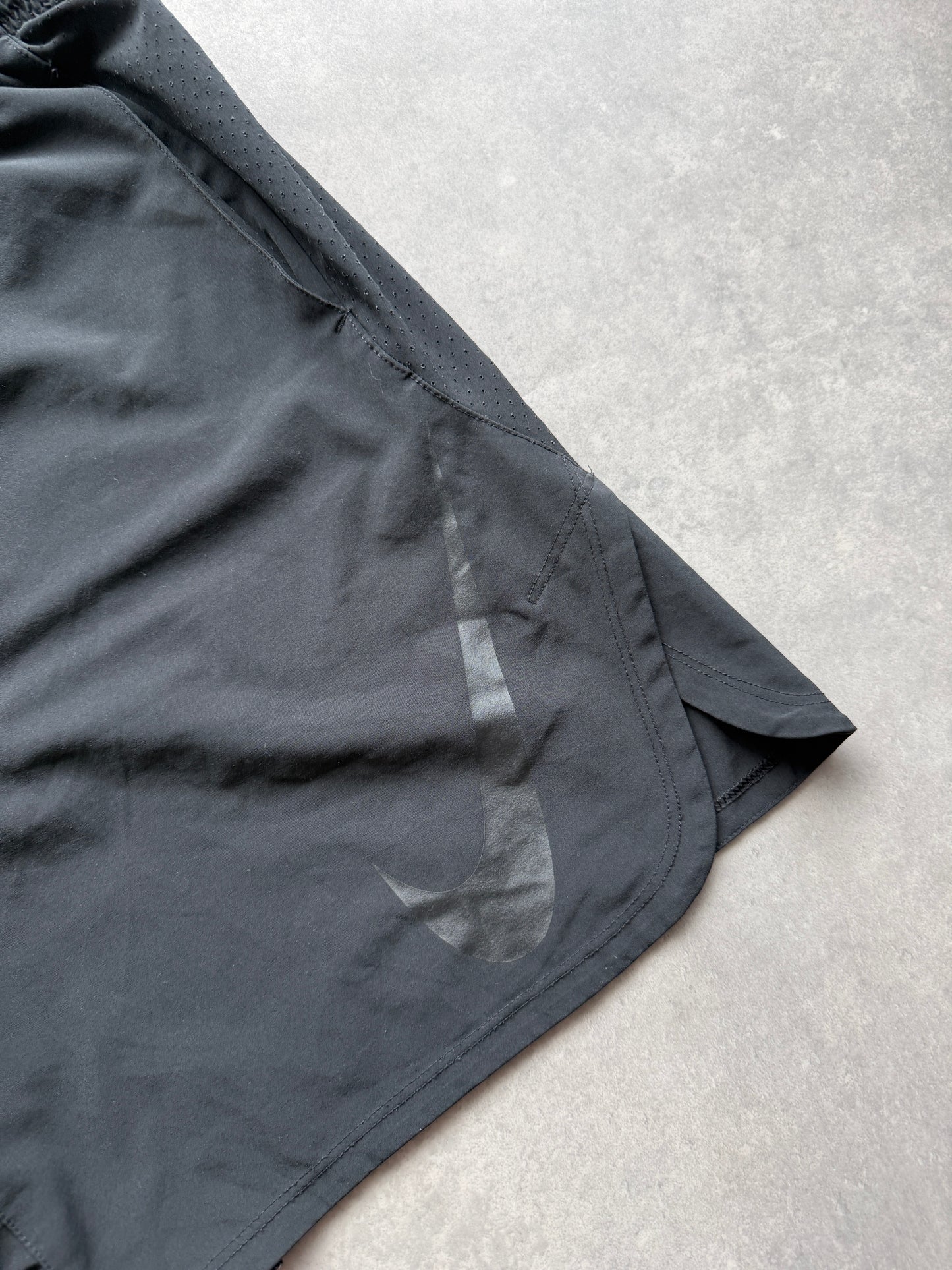 Nike Dri Fit muški crni sportski šorc (XL)