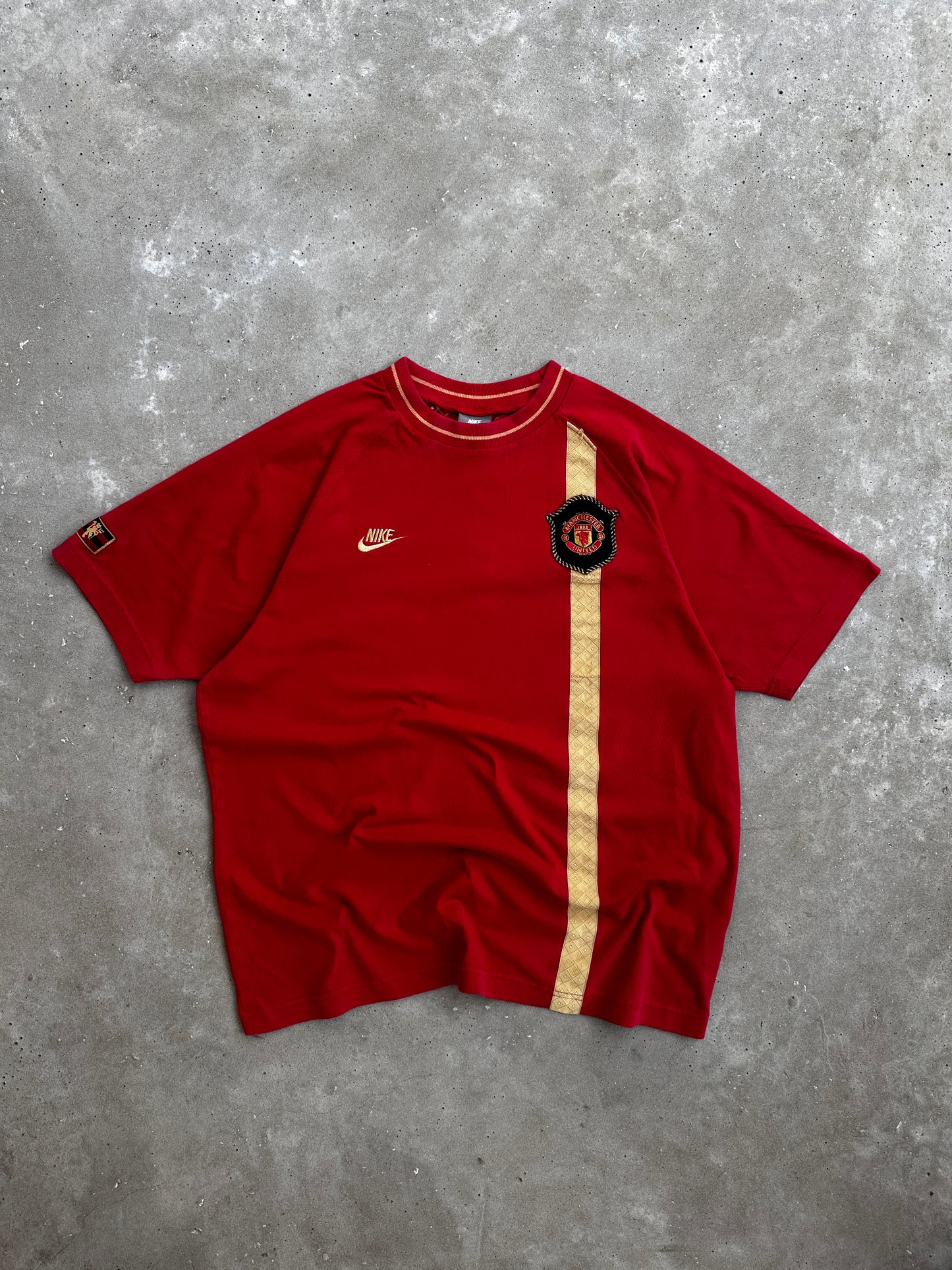 Nike x Manchester United 2000s muška boxy fit majica (S)