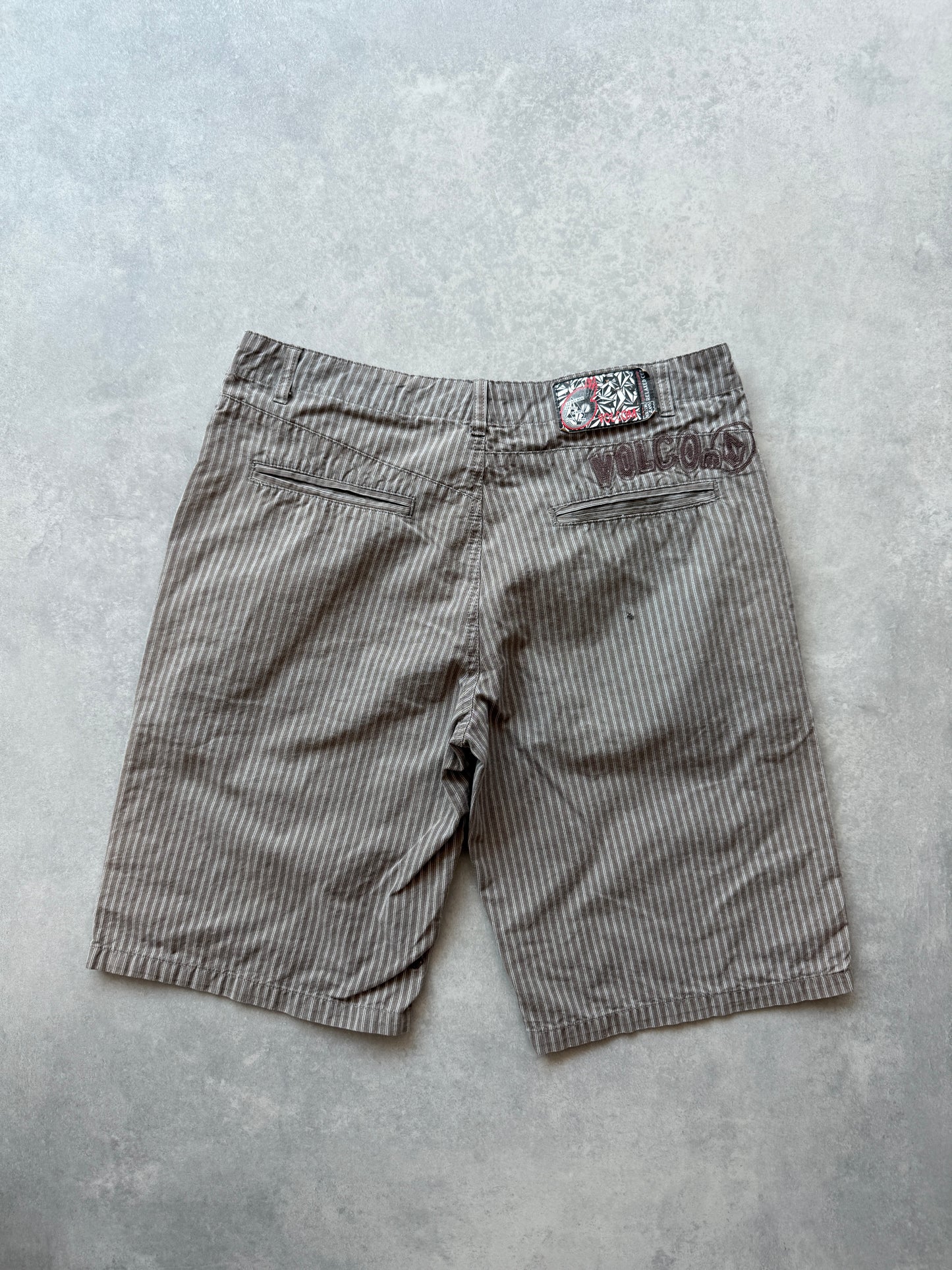 Volcom 2000s muški prugasti šorc (L)