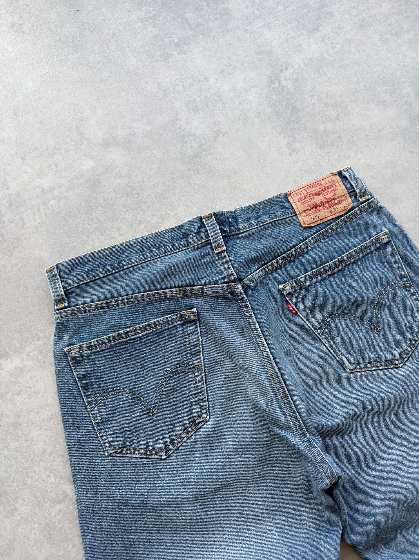 Levis 505 muške retro farmerke (36x30)