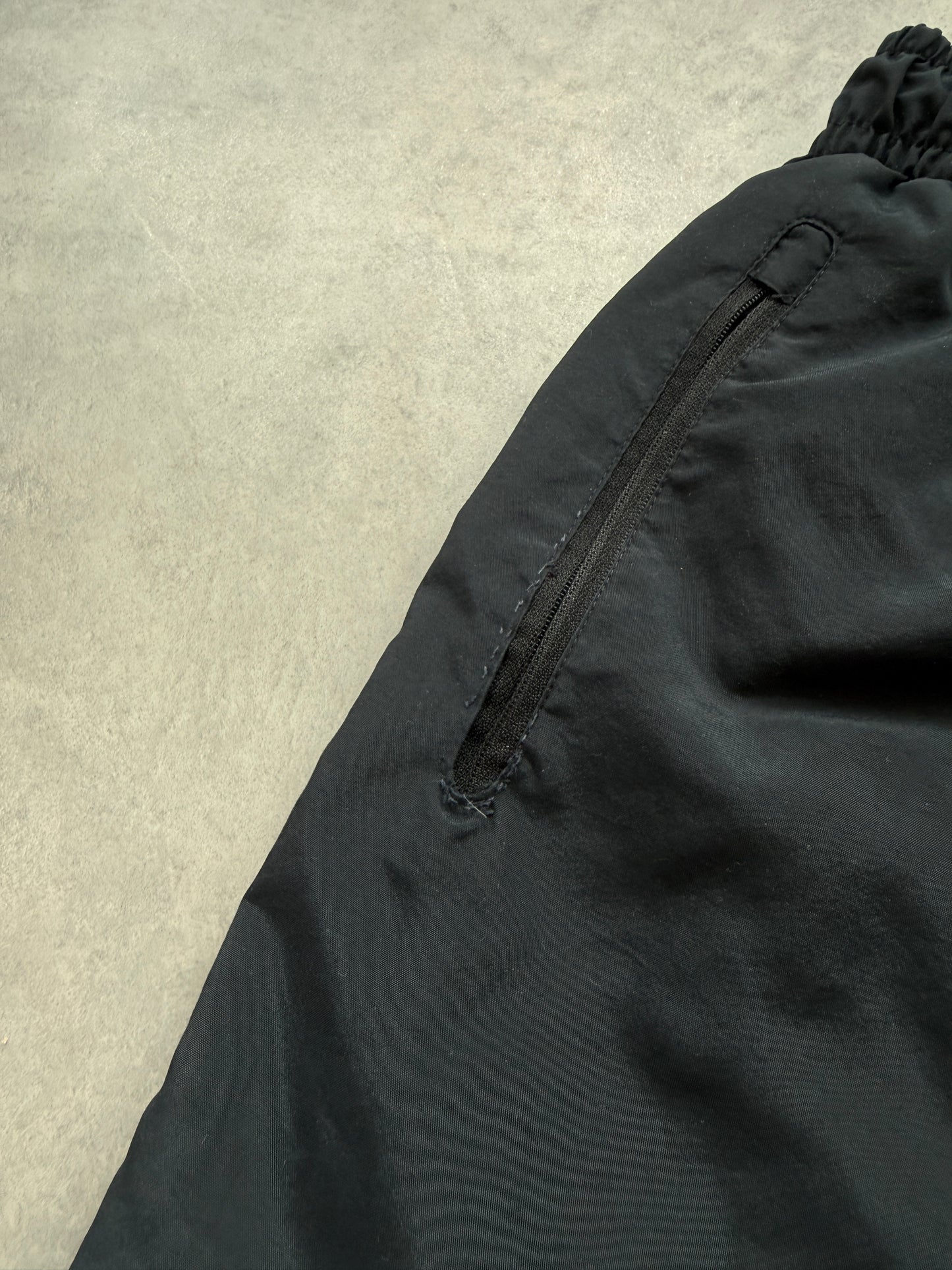 Nike muška crna šuškava baggy trenerka (XL)