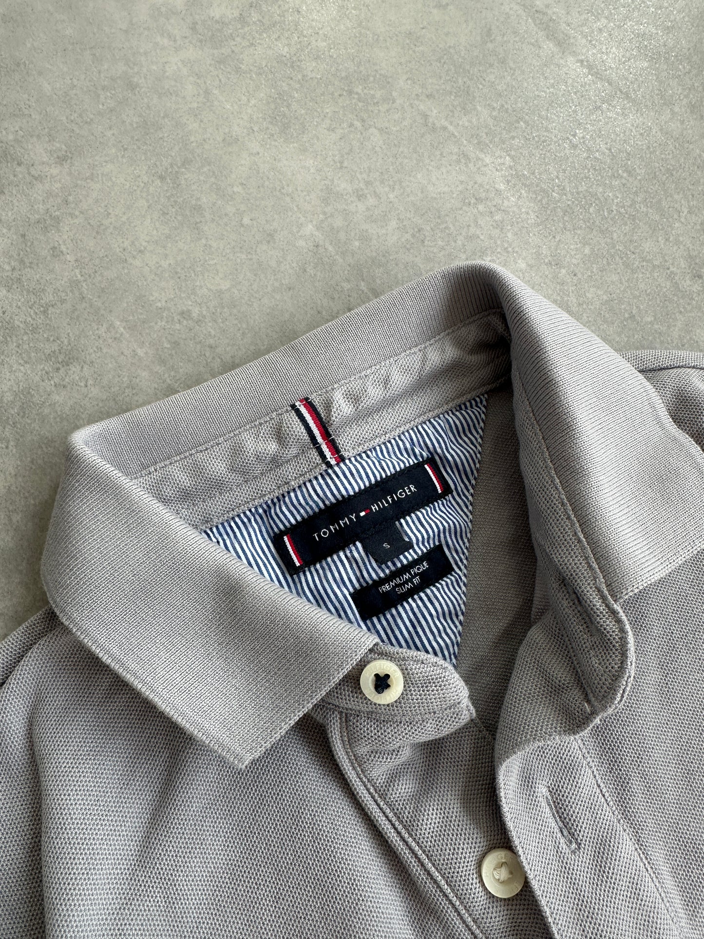 Tommy Hilfiger muška siva slim fit polo majica (S)