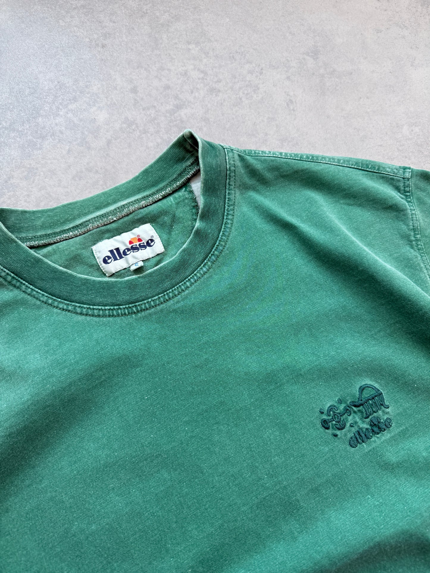Ellesse vintage muška oversized majica (S)