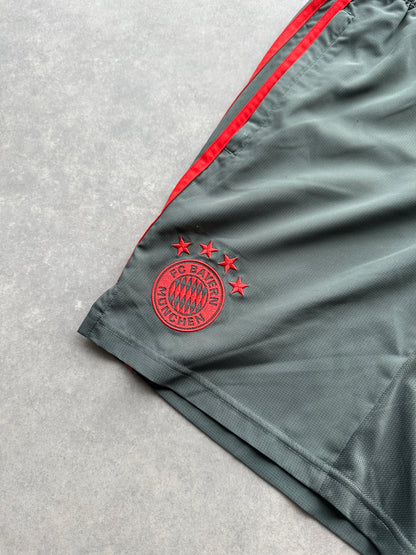 Adidas x Bayern Munchen muški fudbalski šorc (S)