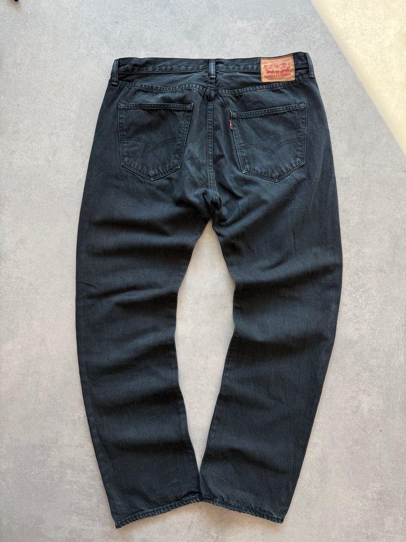 Levis 501 muške crne farmerke (36x34)