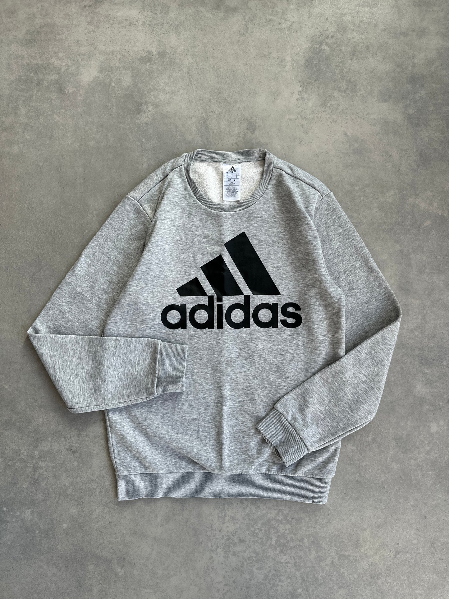 Adidas muška basic siva dukserica (S)