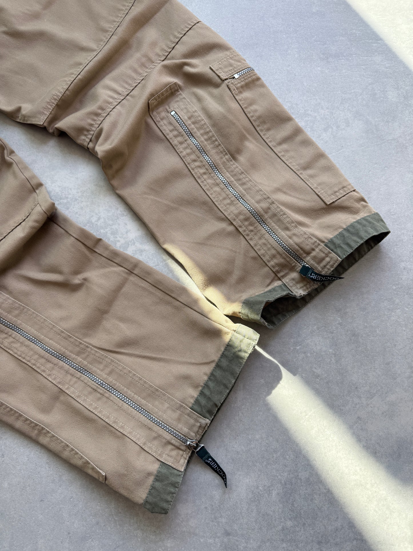 Dockers 2000s muške cargo hlace (32x32)