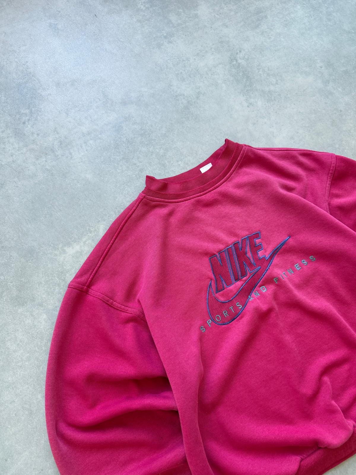 Nike 80s muška roza oversized dukserica (M)