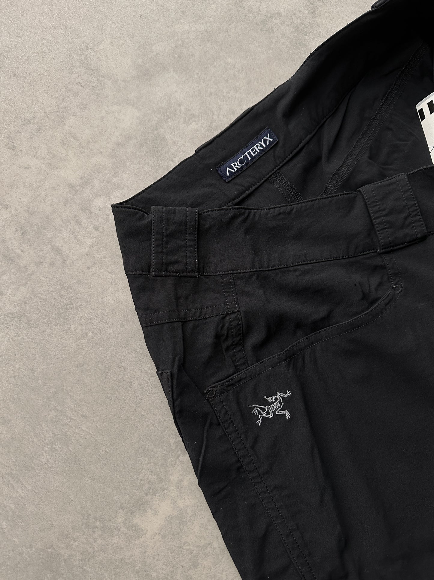 Arc’teryx ženske baggy planinarske hlace (M)