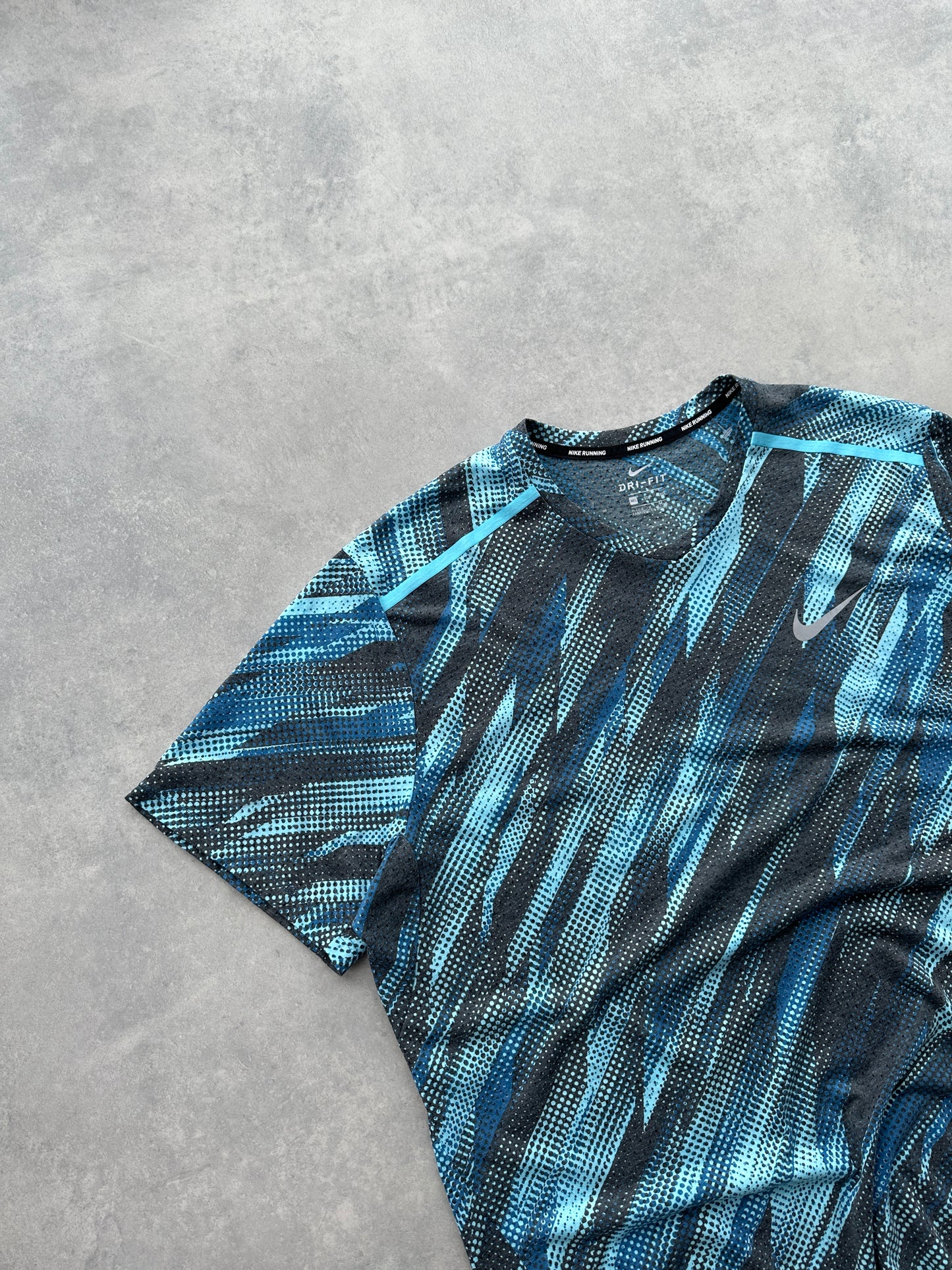 Nike muška plava sportska majica (XXL)